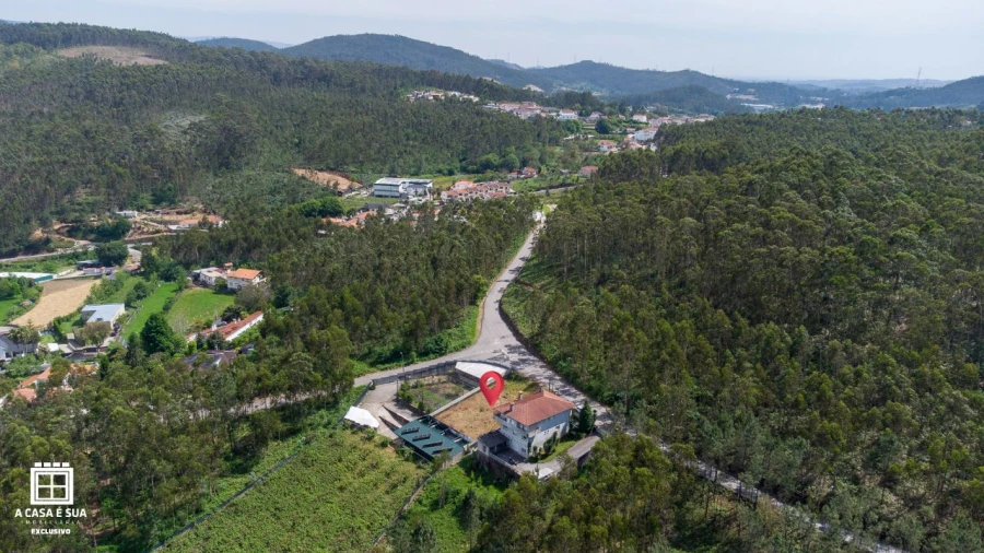 Terreno P/ Prédio para Venda em Reguenga Foto 14