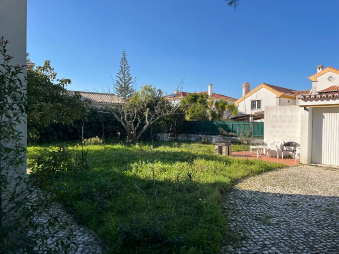 Moradia T6 para Arrendamento em Azeitão Foto 2