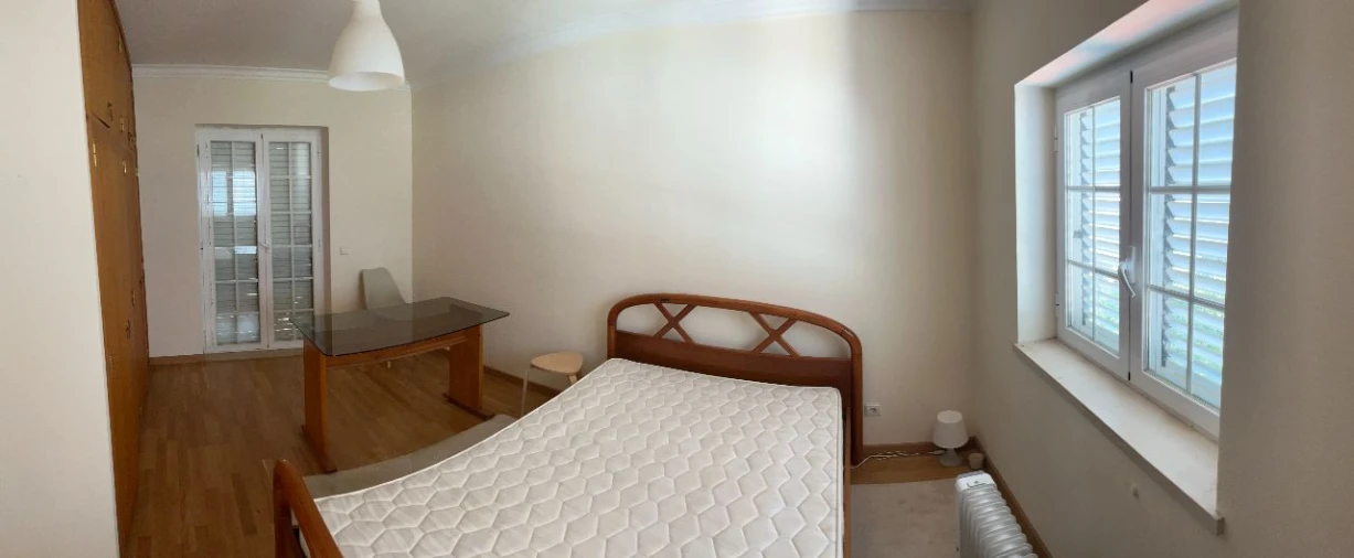 Moradia T6 para Arrendamento em Azeitão Foto 7