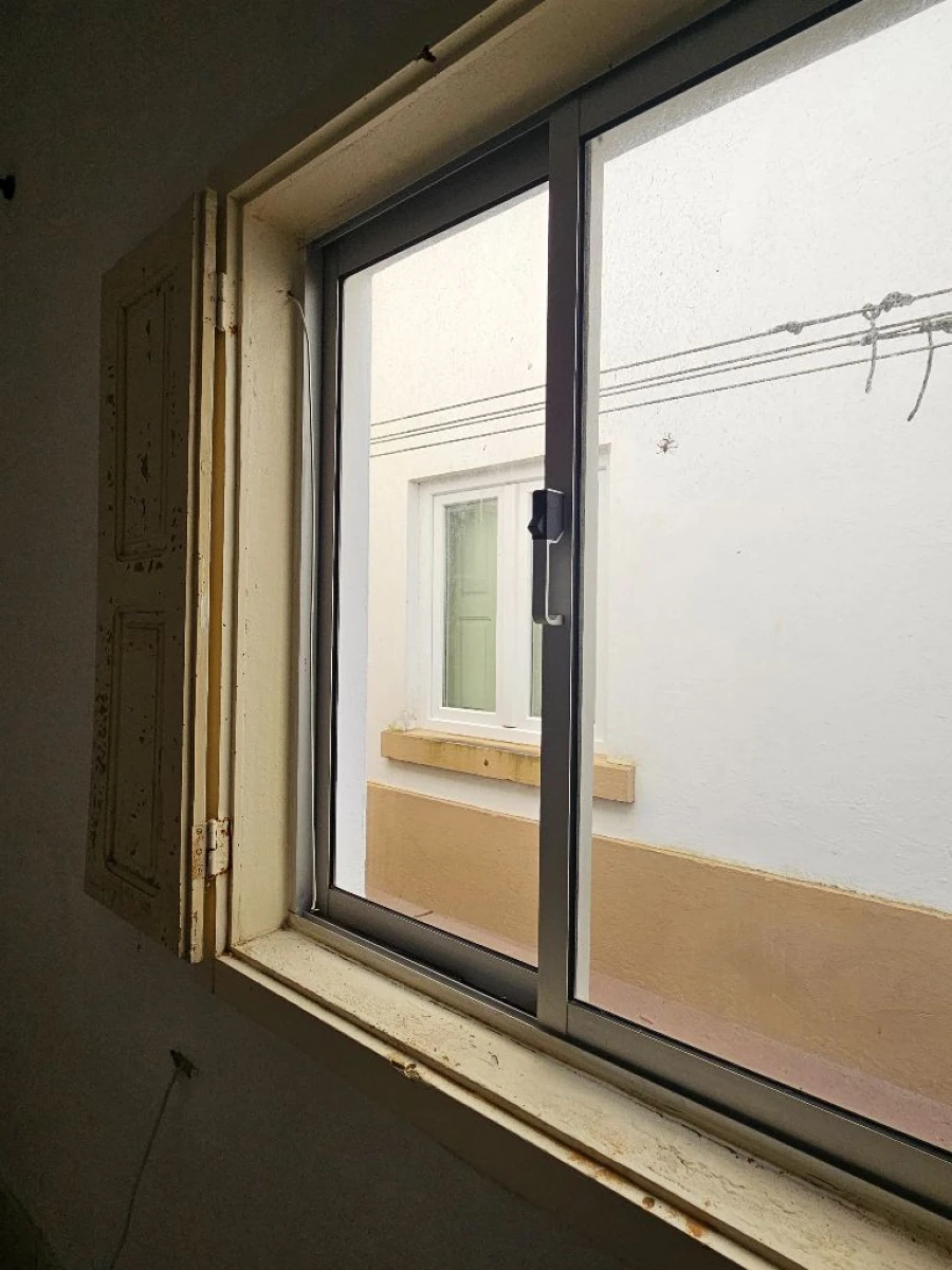 Apartamento T2 para Venda em Buarcos Foto 6