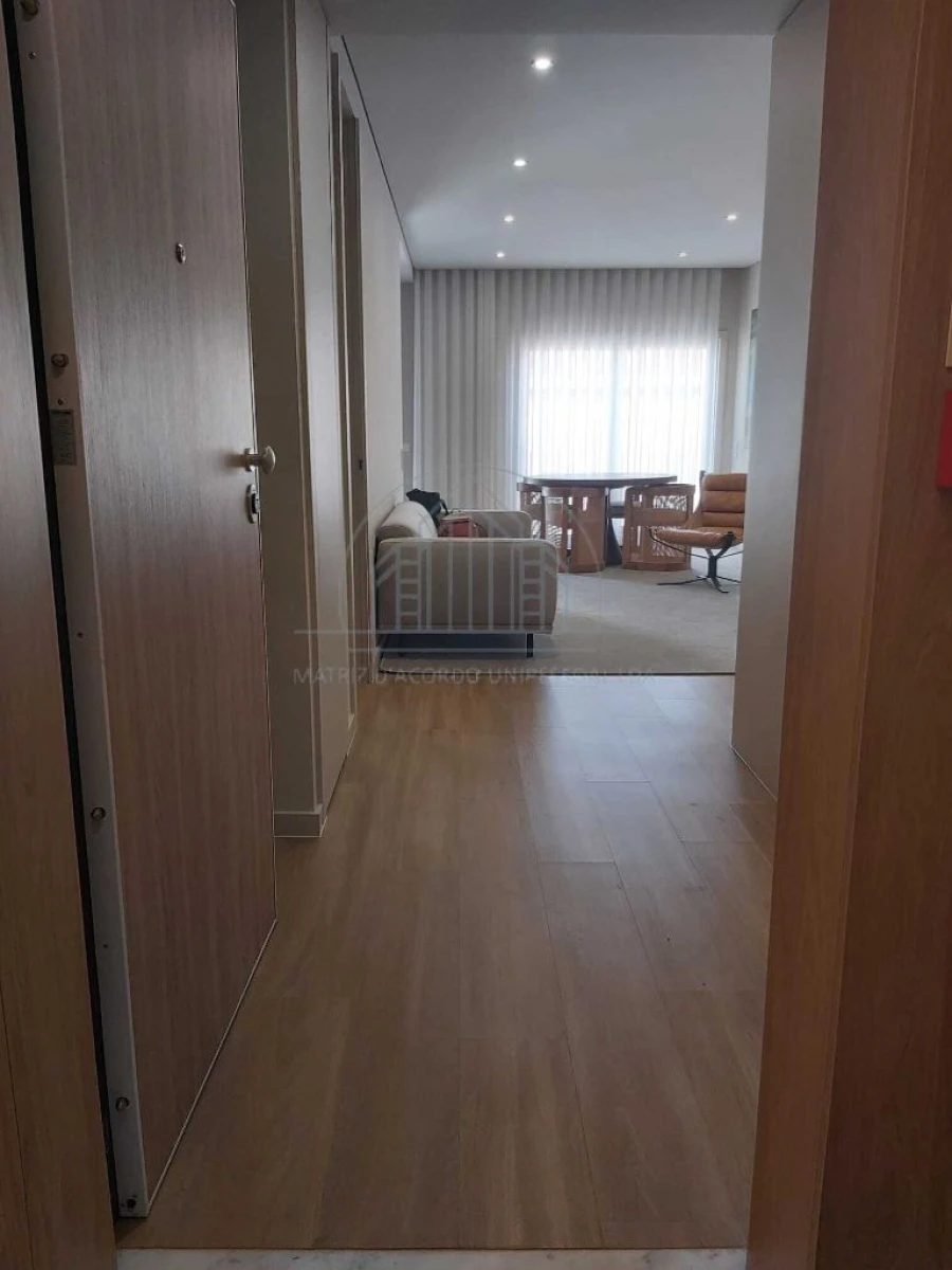 Apartamento T2 para Arrendamento em Porto Foto 8