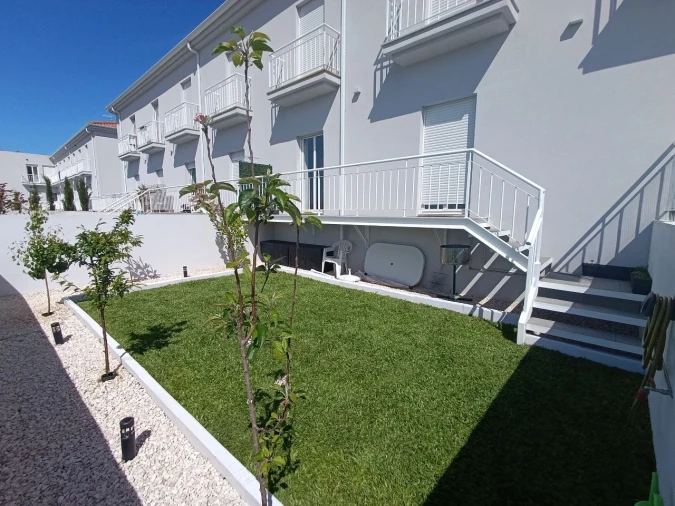 Apartamento T2 para Venda em Gião