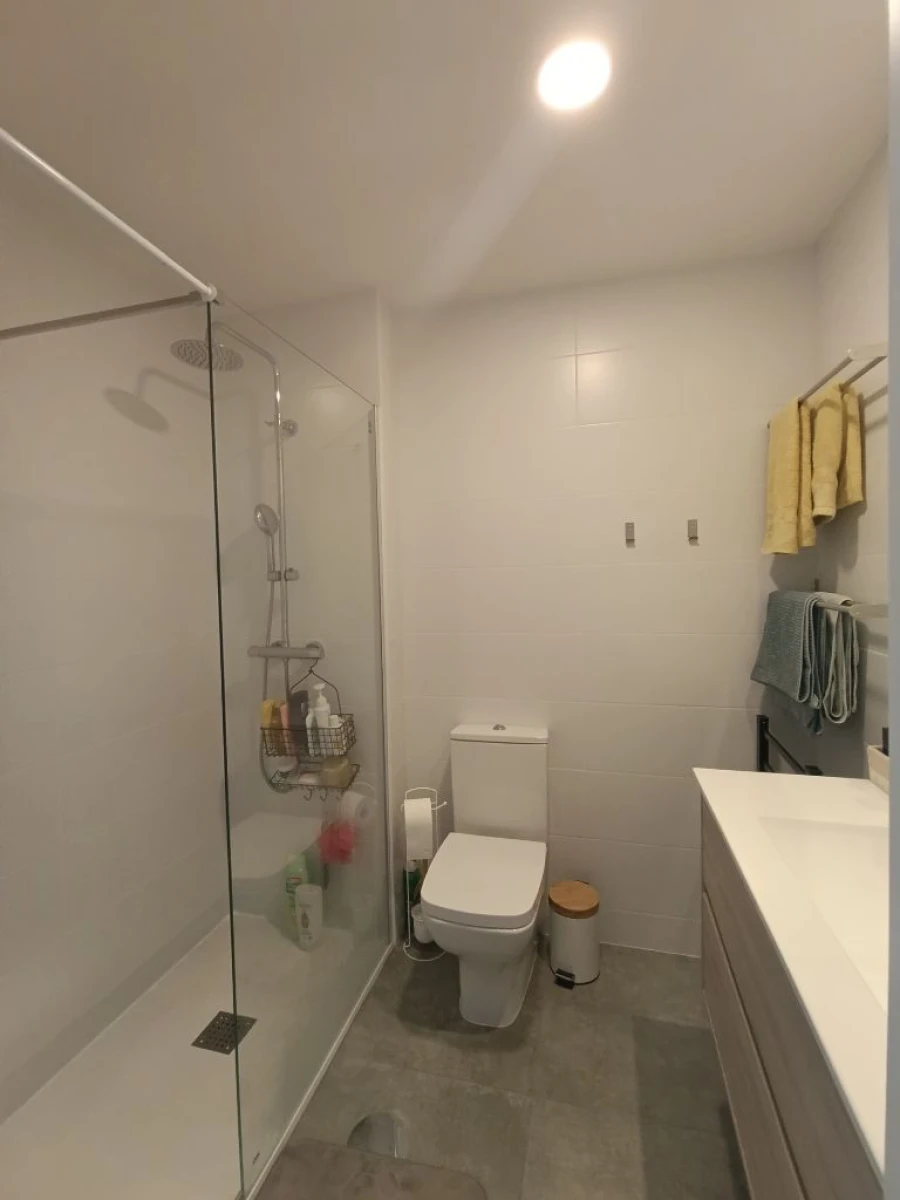 Apartamento T2 para Venda em Gião Foto 9