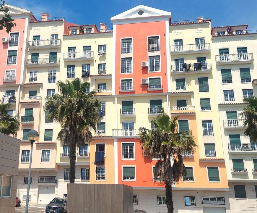 Apartamento T2 para Venda em Amadora Foto 23