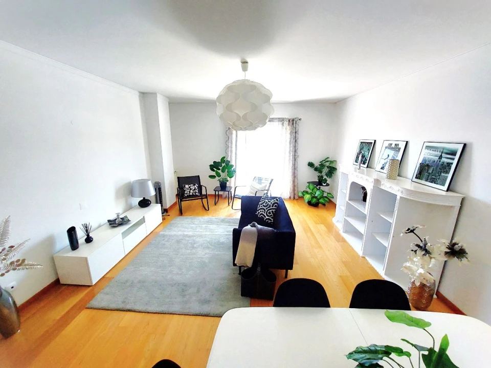 Apartamento T2 para Venda em Amadora Foto 17