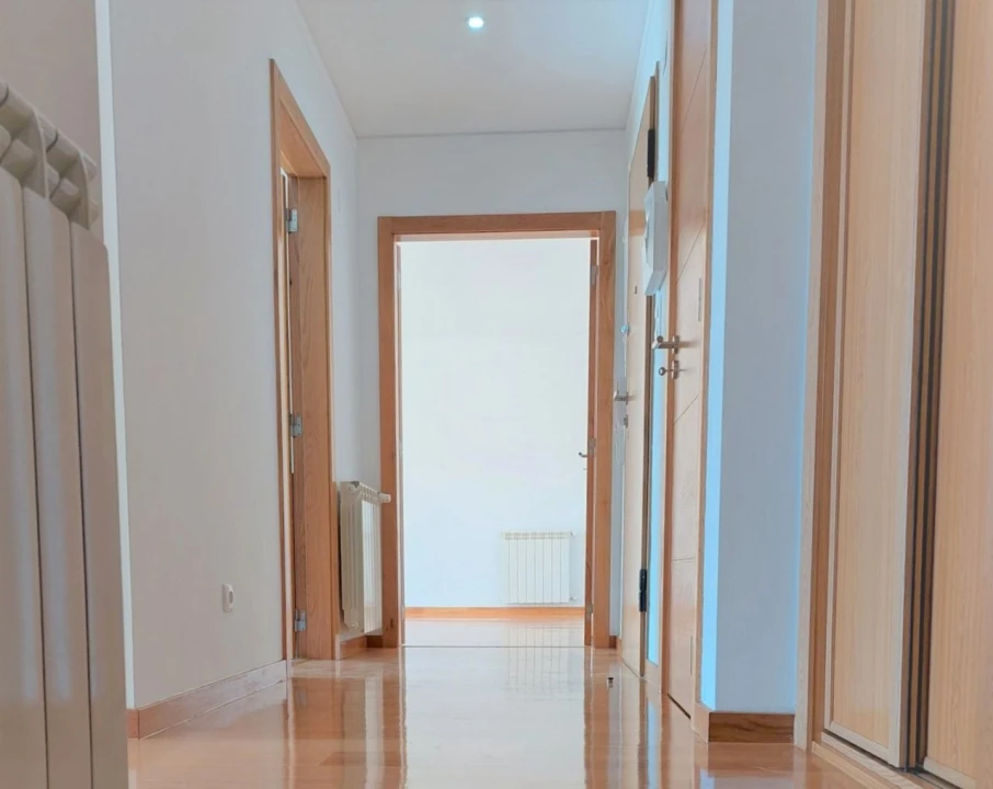 Apartamento T2 para Venda em Amadora Foto 31