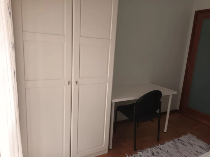 Quarto para Arrendamento em Espinho Foto 7