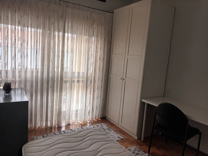 Quarto para Arrendamento em Espinho Foto 5