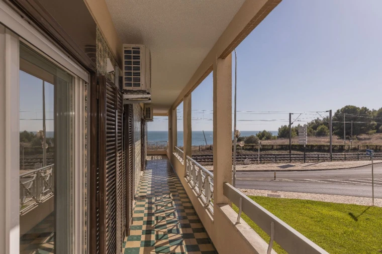 Apartamento T4 para Arrendamento em Oeiras Foto 15