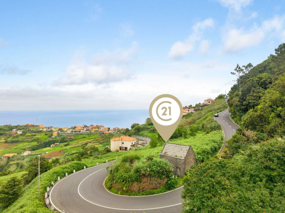 Terreno P/ Prédio para Venda em Casais de Baixo Foto 2