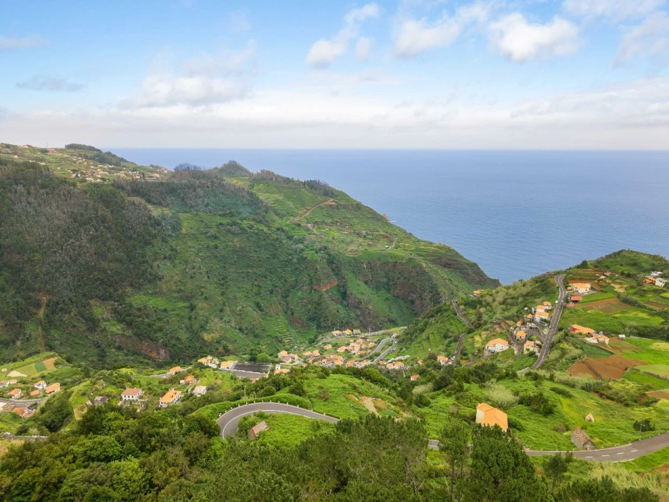 Terreno P/ Prédio para Venda em Casais de Baixo Foto 20