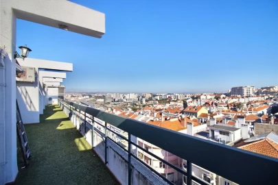 Apartamento T6 para Venda em Lisboa