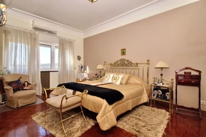 Apartamento T6 para Venda em Lisboa