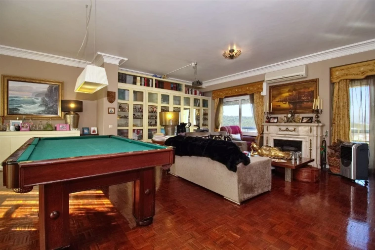Apartamento T6 para Venda em Lisboa Foto 7