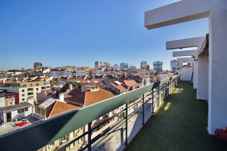 Apartamento T6 para Venda em Lisboa Foto 18