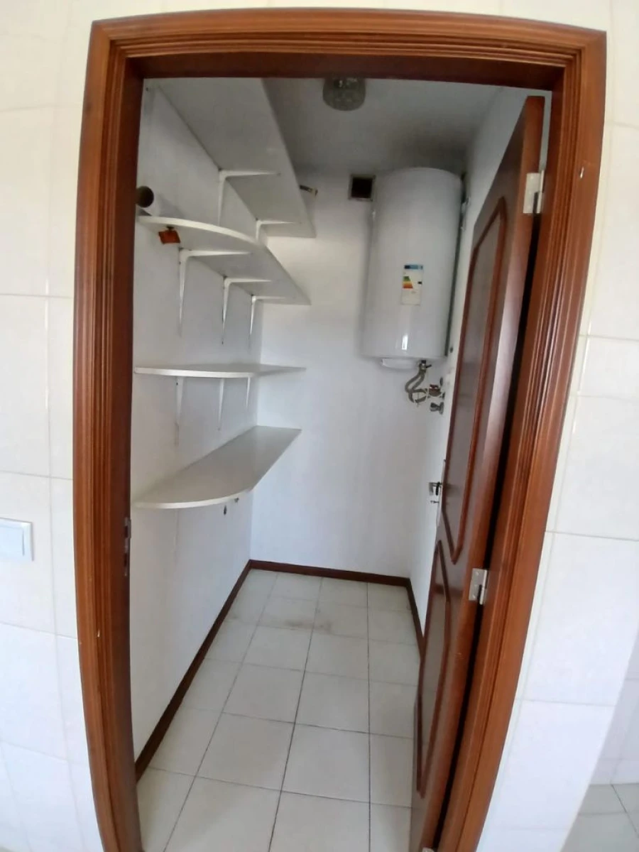 Apartamento T3 para Arrendamento em Lousada Foto 14