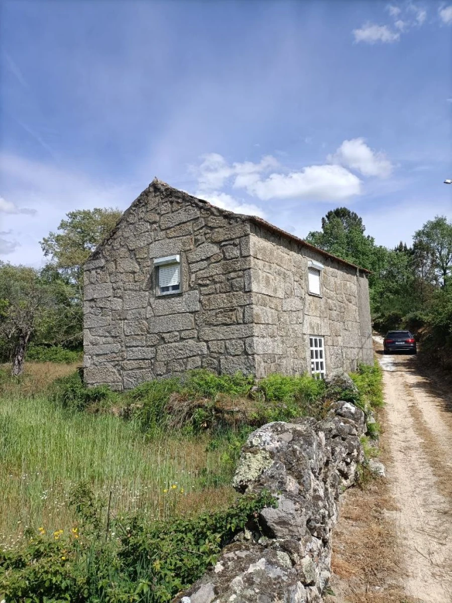 Moradia T5 para Venda em Quinta da Barreira Foto 3