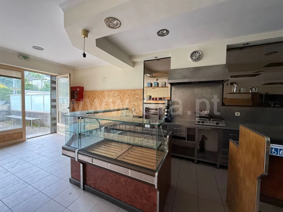 Loja para Venda em Braga Foto 4