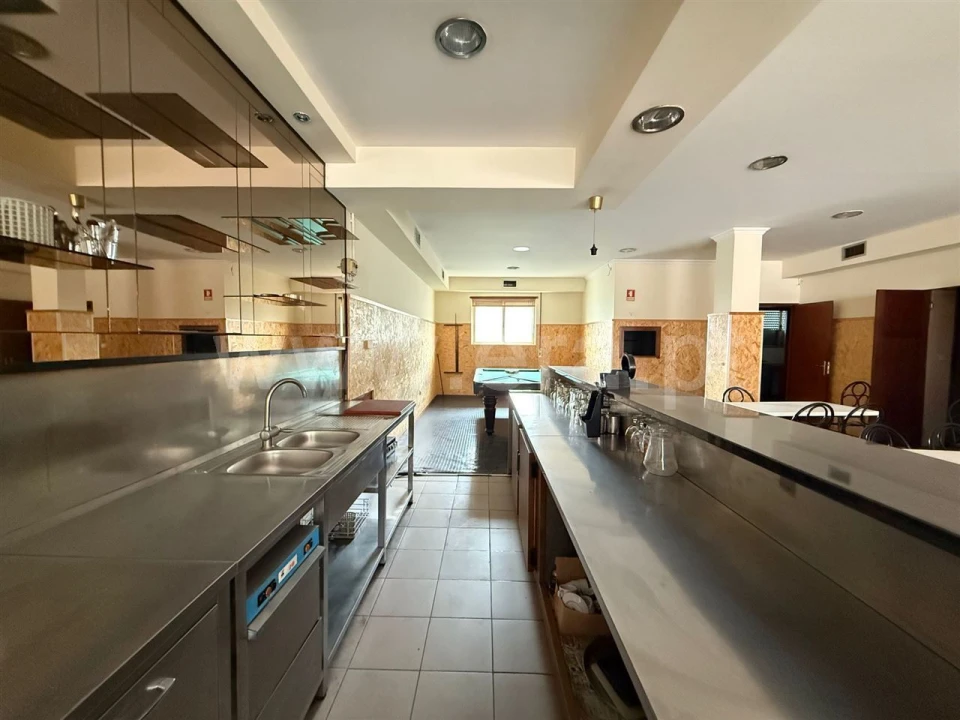 Loja para Venda em Braga Foto 13