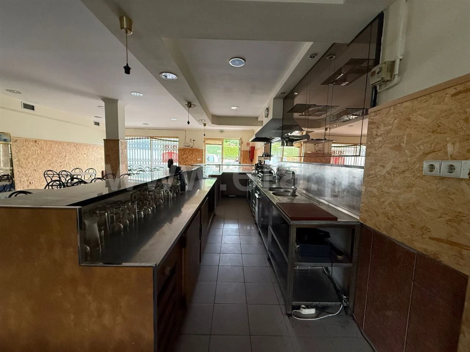 Loja para Venda em Braga Foto 17