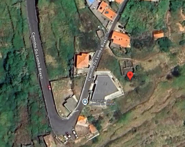 Terreno P/ Prédio para Venda em Calheta Foto 2