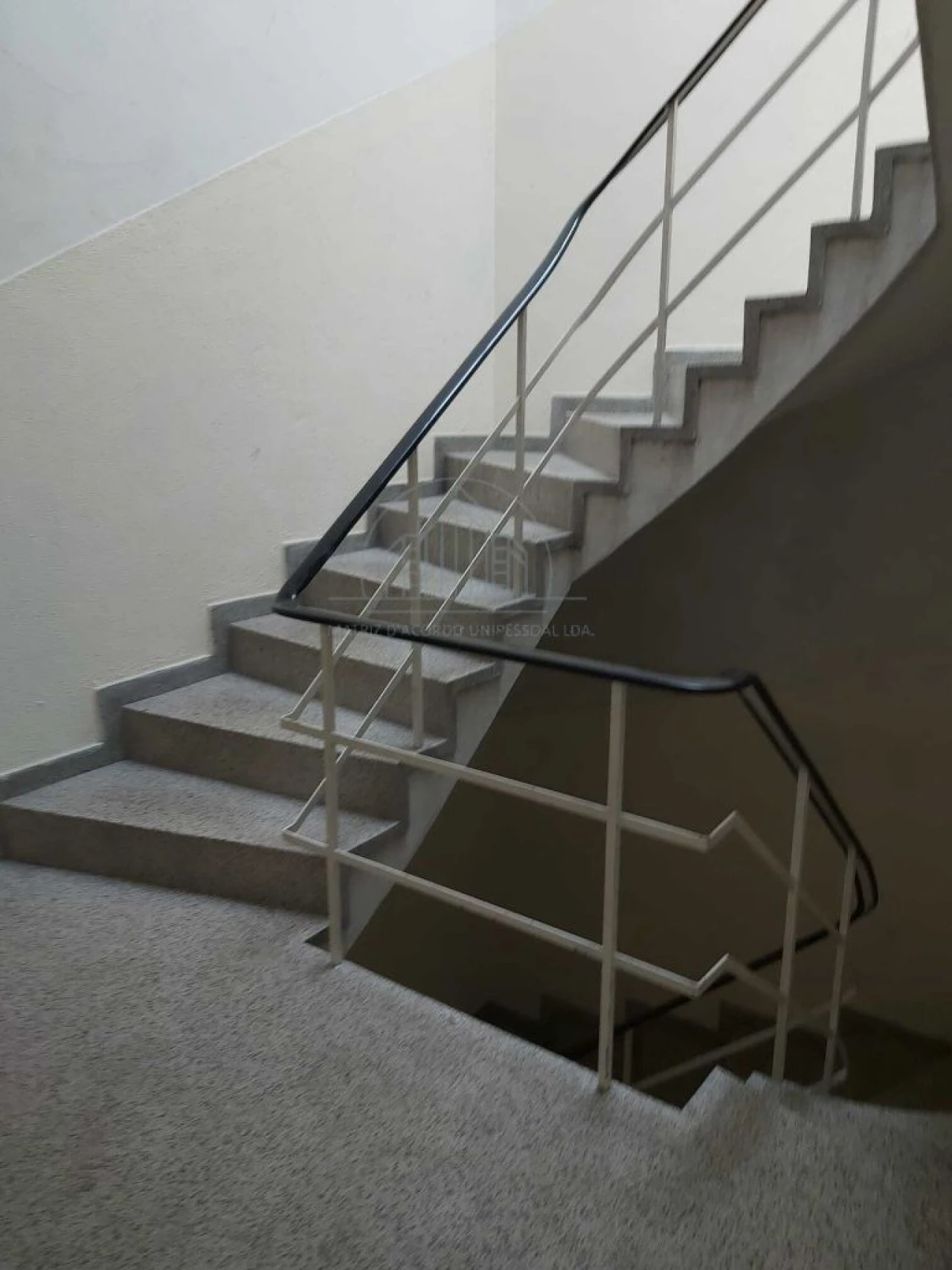 Apartamento T1 para Arrendamento em Porto Foto 6