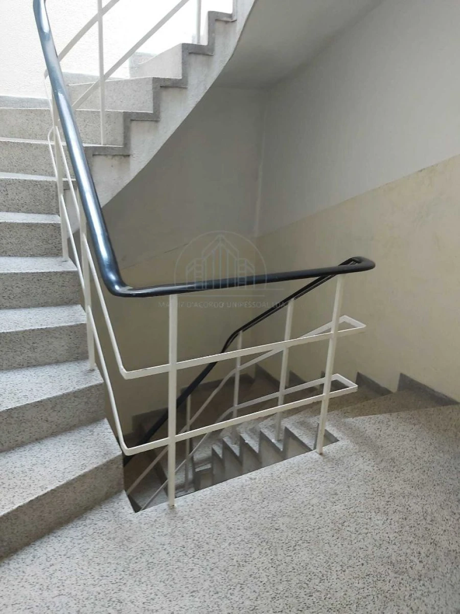 Apartamento T1 para Arrendamento em Porto Foto 4