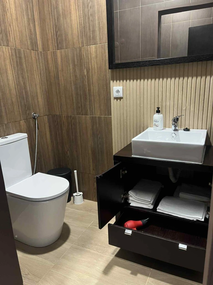 Apartamento T1 para Venda em Arcos de Valdevez Foto 16