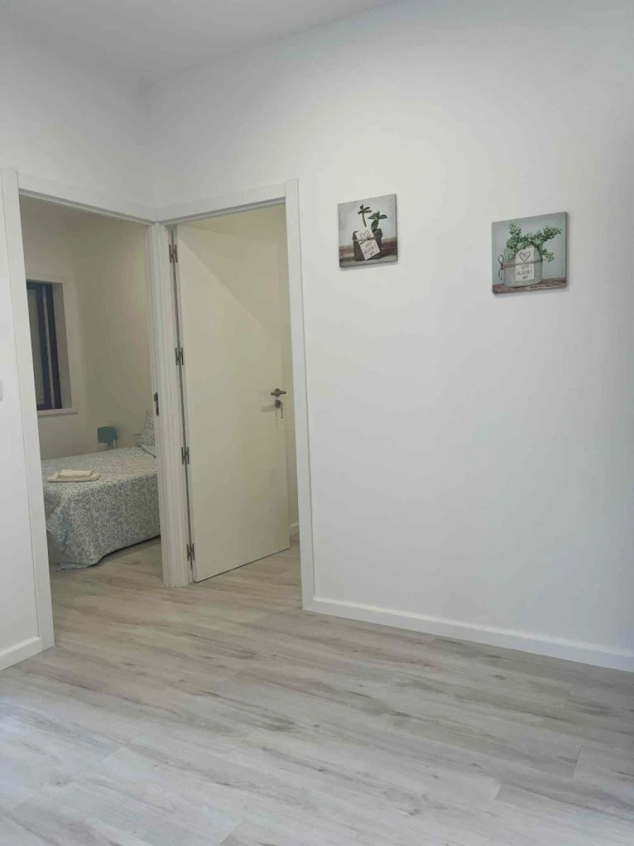 Apartamento T1 para Venda em Arcos de Valdevez Foto 21
