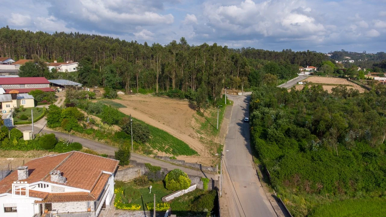 Terreno P/ Prédio para Venda em São Vicente de Pereira Jusã Foto 9