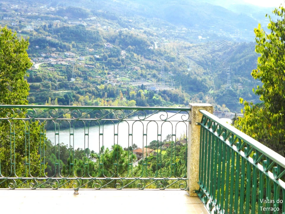 Quinta T4 para Venda em Paços de Gaiolo Foto 11