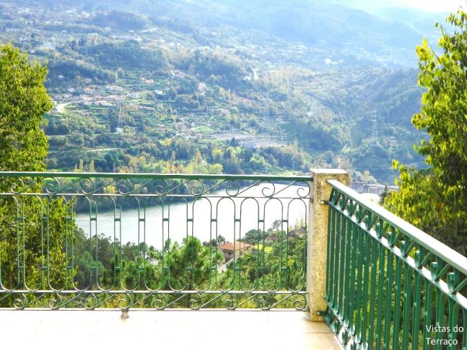 Quinta T4 para Venda em Paços de Gaiolo Foto 11