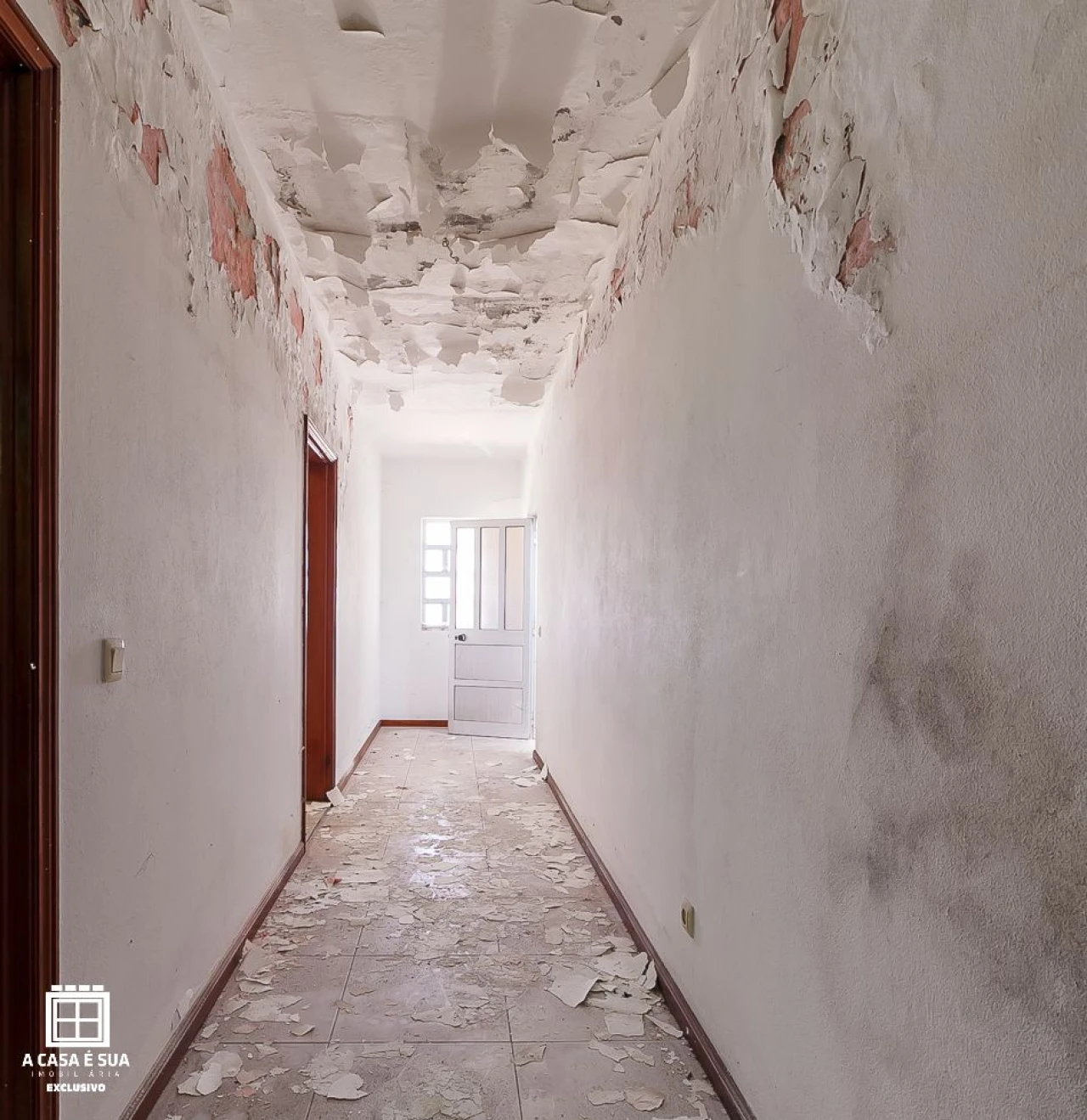 Moradia T4 para Venda em Alpossos Foto 13