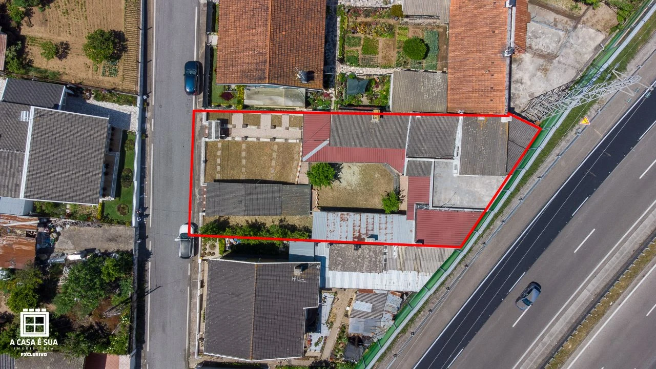 Moradia T4 para Venda em Alpossos Foto 27