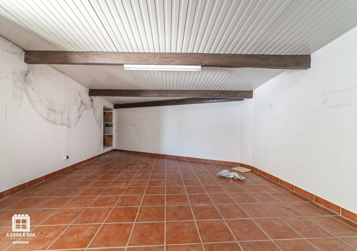 Moradia T4 para Venda em Alpossos Foto 22