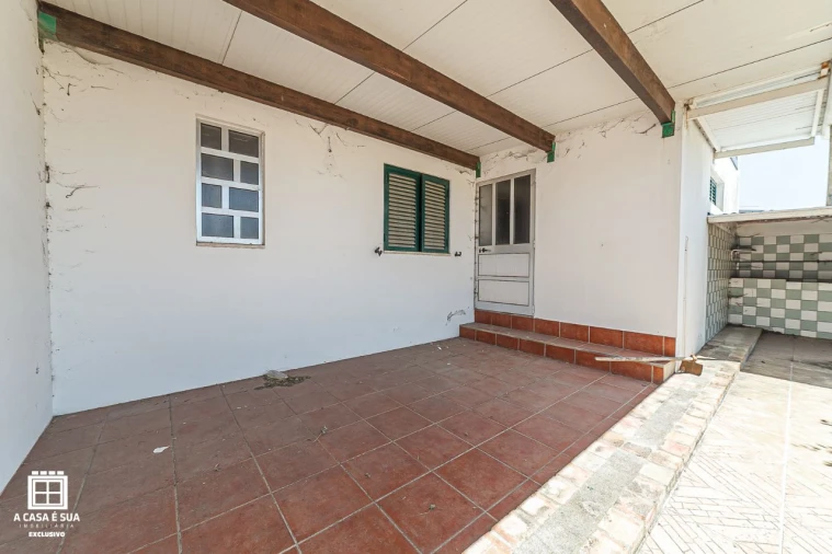 Moradia T4 para Venda em Alpossos Foto 23