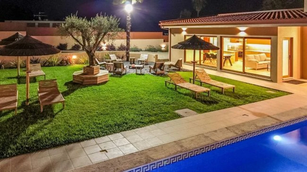 Negócio para Venda em Tamel (São Pedro Fins) Foto 2