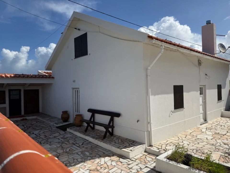 Moradia T3 para Venda em Cambelas Foto 5