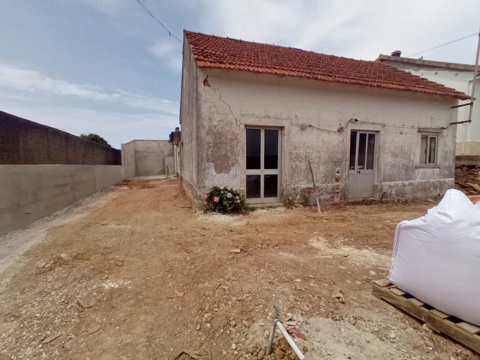 Moradia T2 para Venda em Alcobaça Foto 1