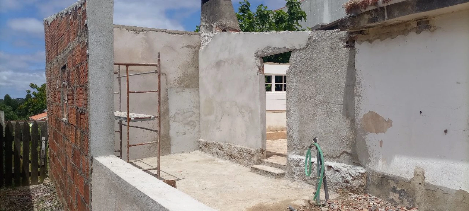 Moradia T2 para Venda em Alcobaça Foto 8