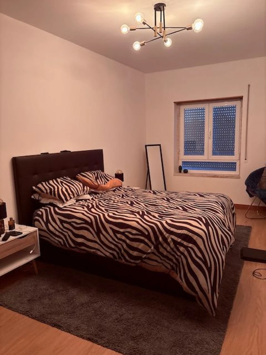 Apartamento T2 para Arrendamento em Venda do Pinheiro Foto 8