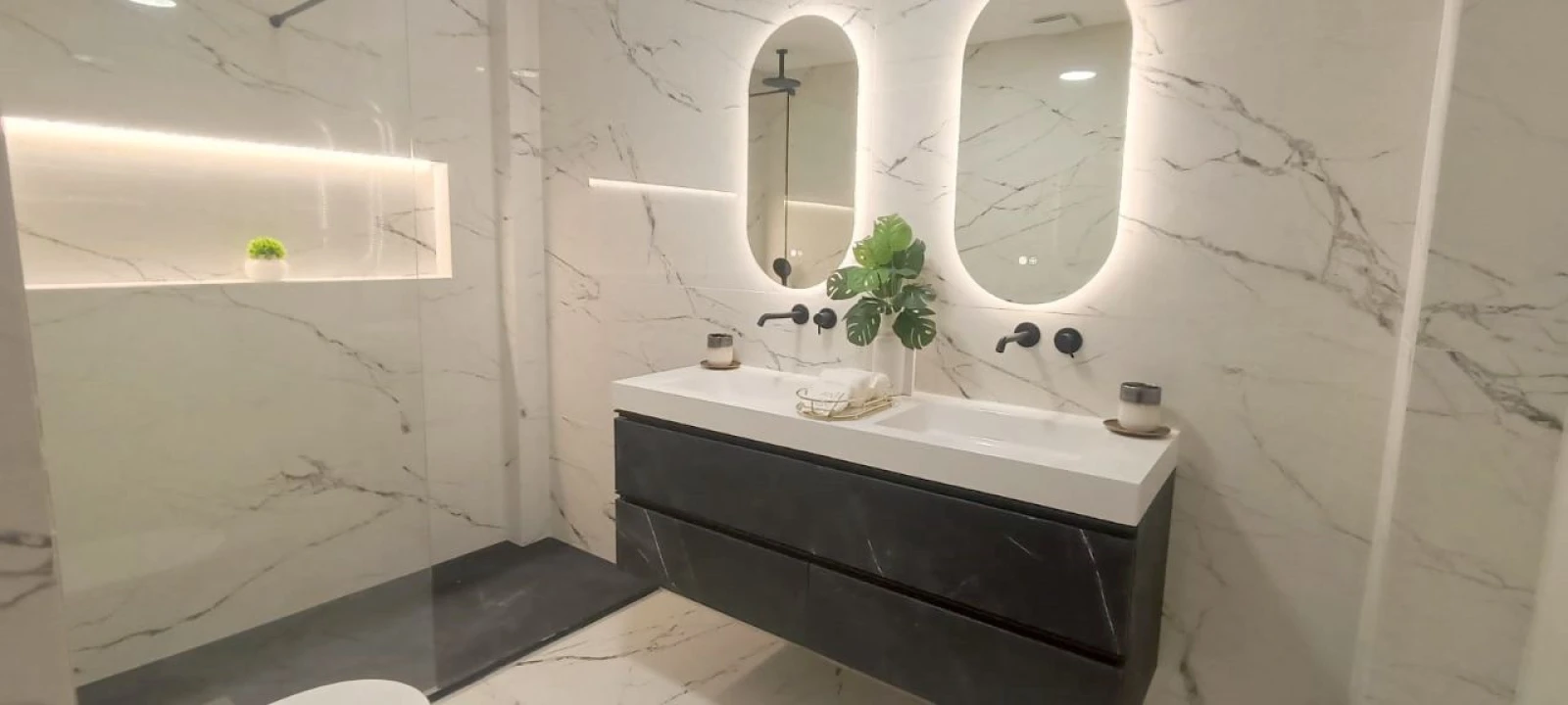 Moradia T4 para Venda em Herdade da Aroeira Foto 43