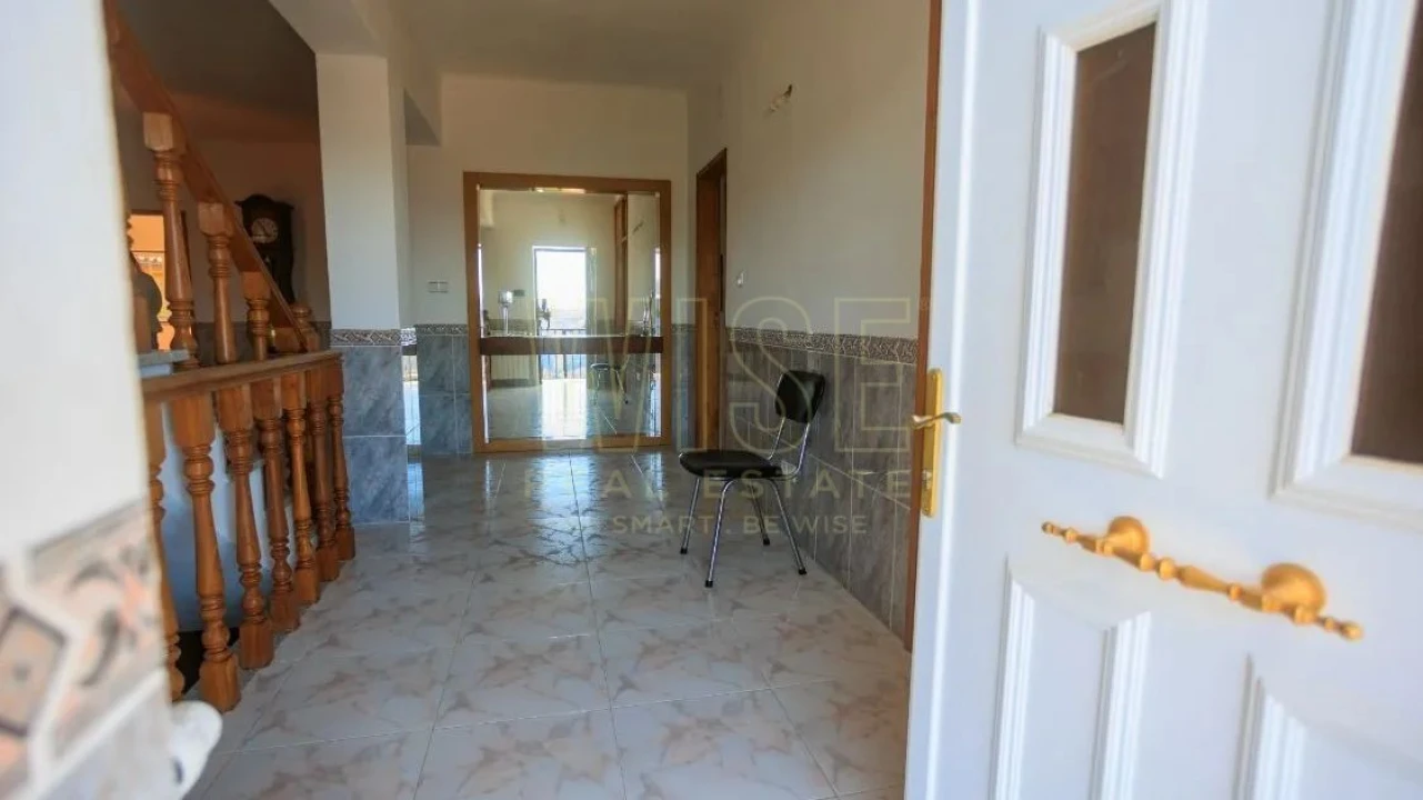 Moradia T5 para Venda em Esporão Foto 19