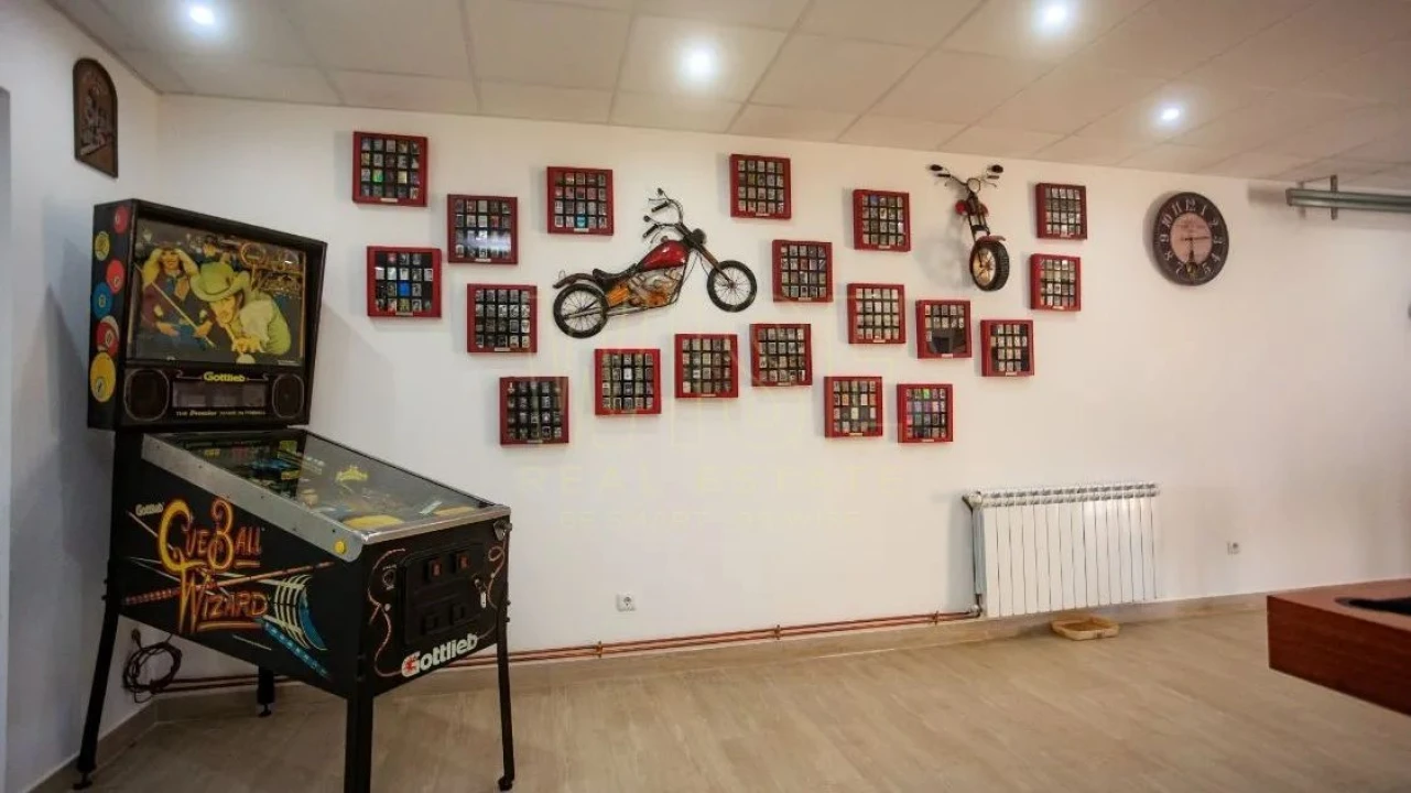 Moradia T5 para Venda em Esporão Foto 38