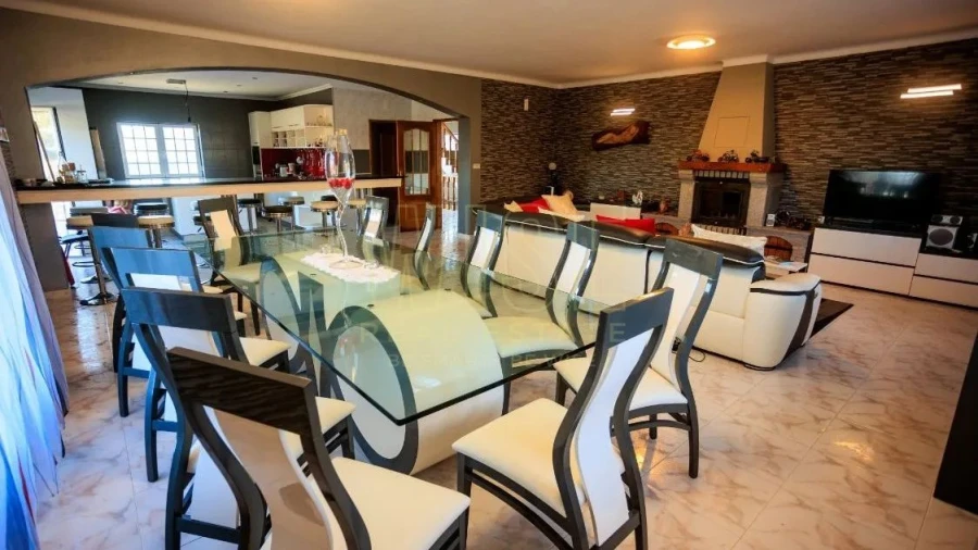 Moradia T5 para Venda em Esporão Foto 24