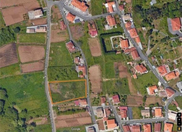 Terreno para Venda em São Pedro de Castelões Foto 2