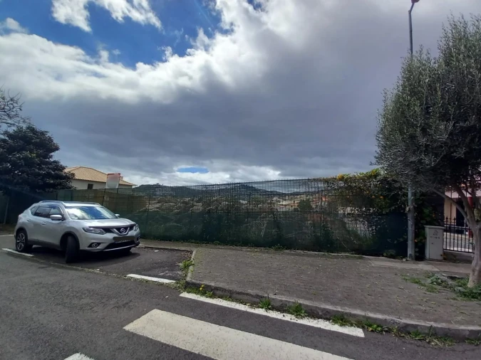Terreno P/ Prédio para Venda em Funchal Foto 10