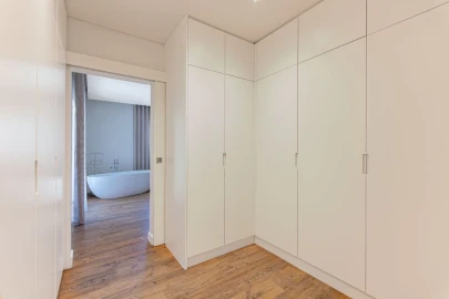 Moradia T5 para Venda em Sampaio
