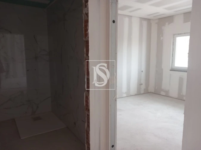 Moradia T4 para Venda em Atalaia Foto 7