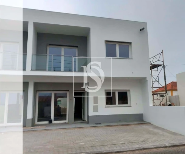 Moradia T4 para Venda em Atalaia
